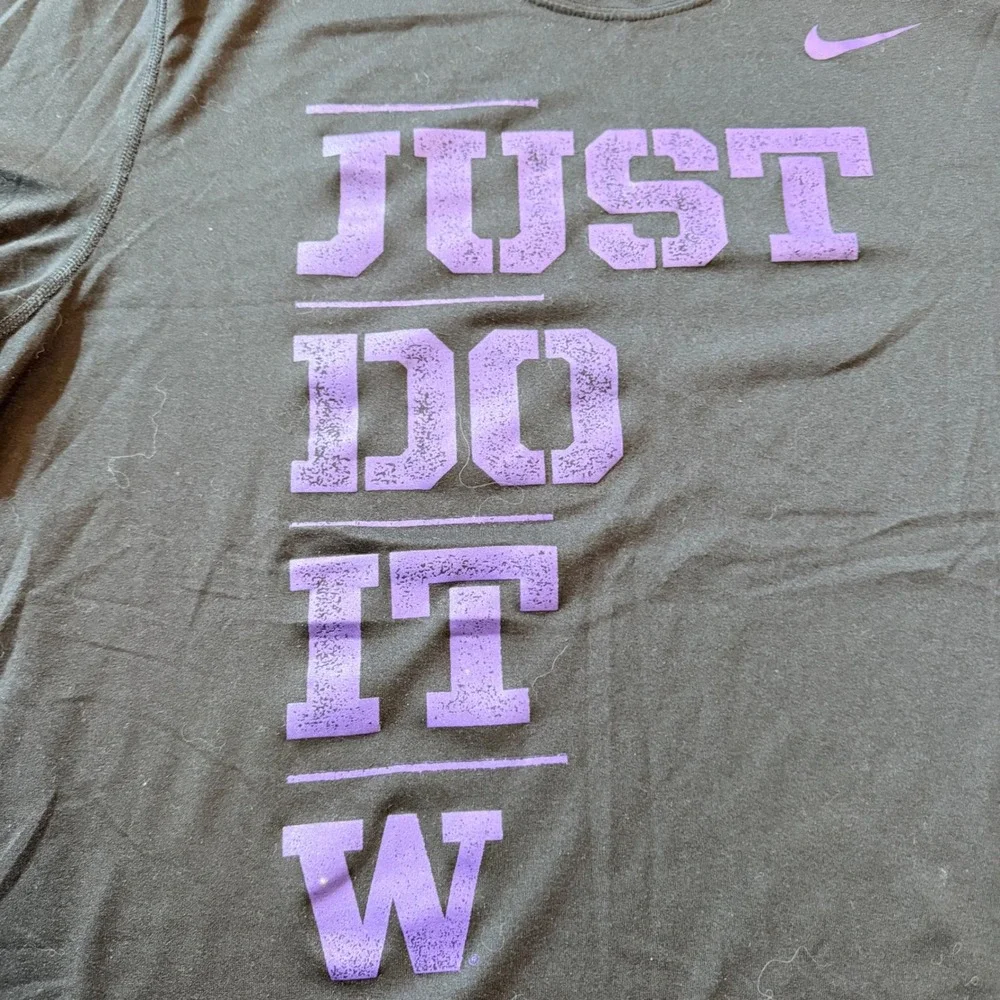 Nike Dri-FIT Just Do It Graphic T-Shirt XL Black‎ Purple Mens Training Tee